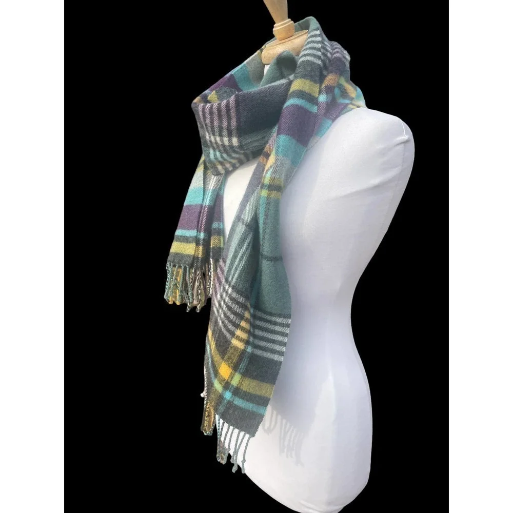 Johnstons - Made in Scotland Plaid Scarf